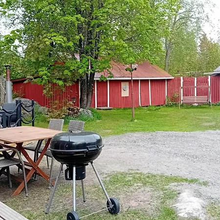 Domek alpejski Herralan Laehellae Powerparkia